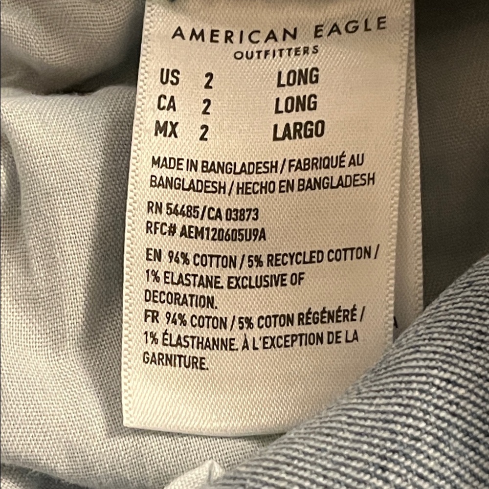 American Eagle Outfitters Women's 90's Straight Denim Stretch Jeans Sz 2 long - Picture 9 of 11